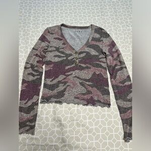 Aeropostale long sleeve tees, medium size, gray and pink camouflage